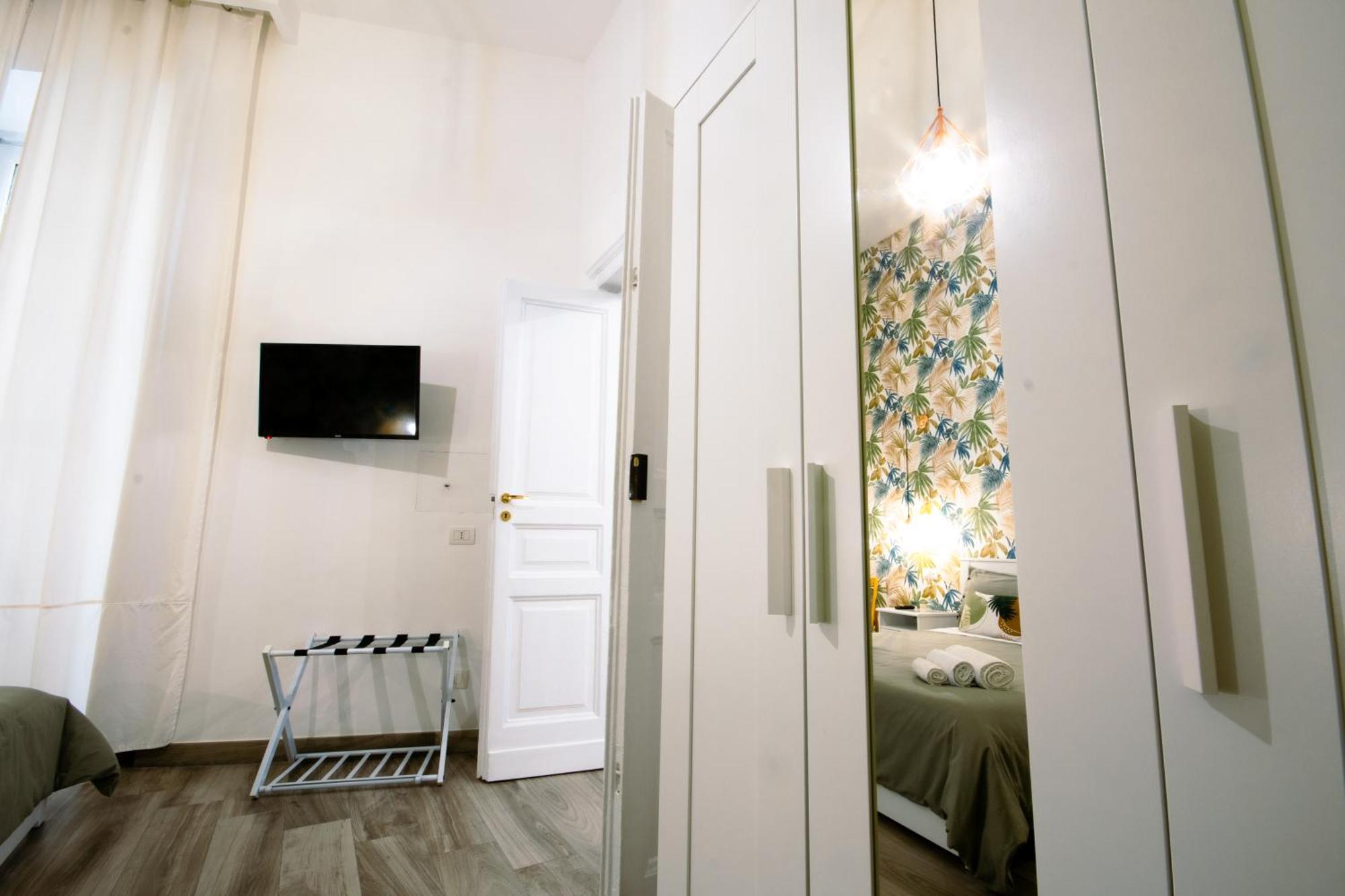 Casa Cosmedin Apartment Naples Exterior photo